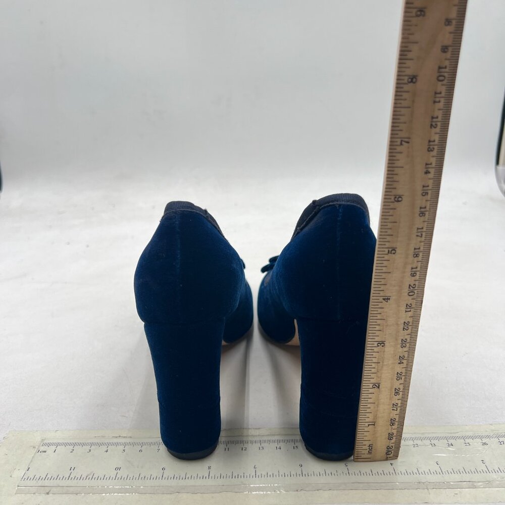 Chic Navy Suede Block Heel Pumps with Bow Accent - Picture 5 of 8